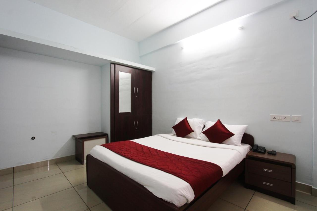 Lakshana Service Apartment - Big Temple Thanjavur Exteriör bild