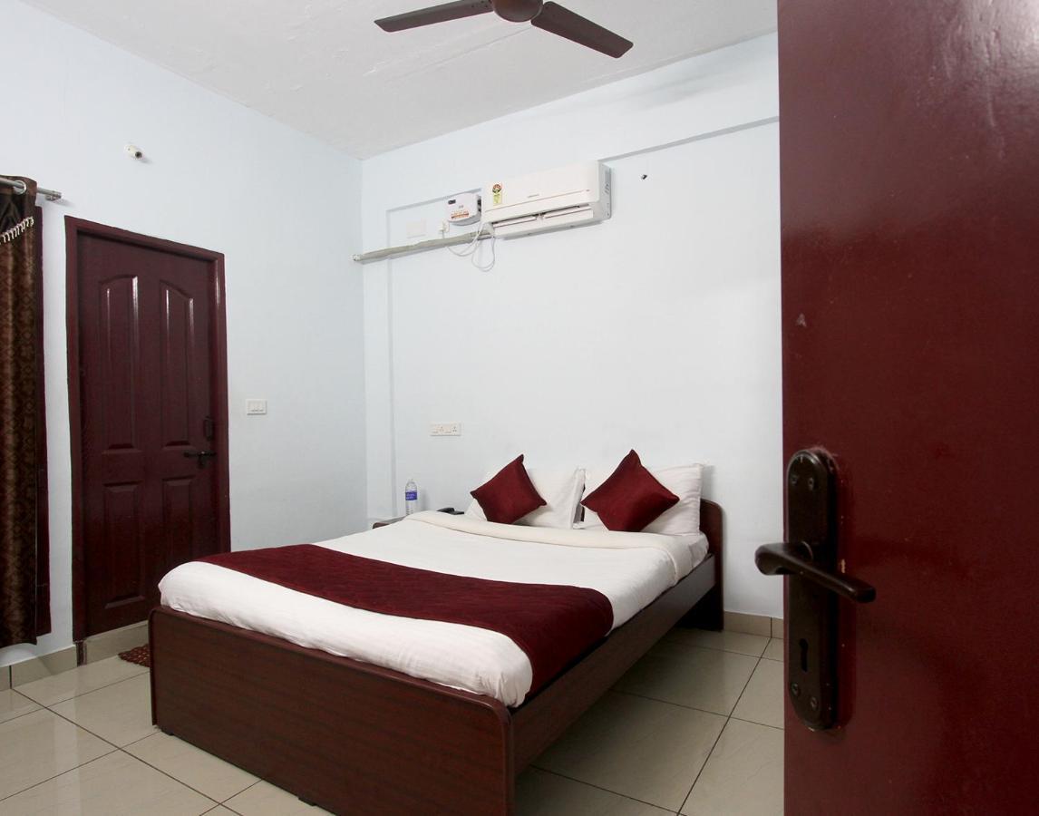 Lakshana Service Apartment - Big Temple Thanjavur Exteriör bild