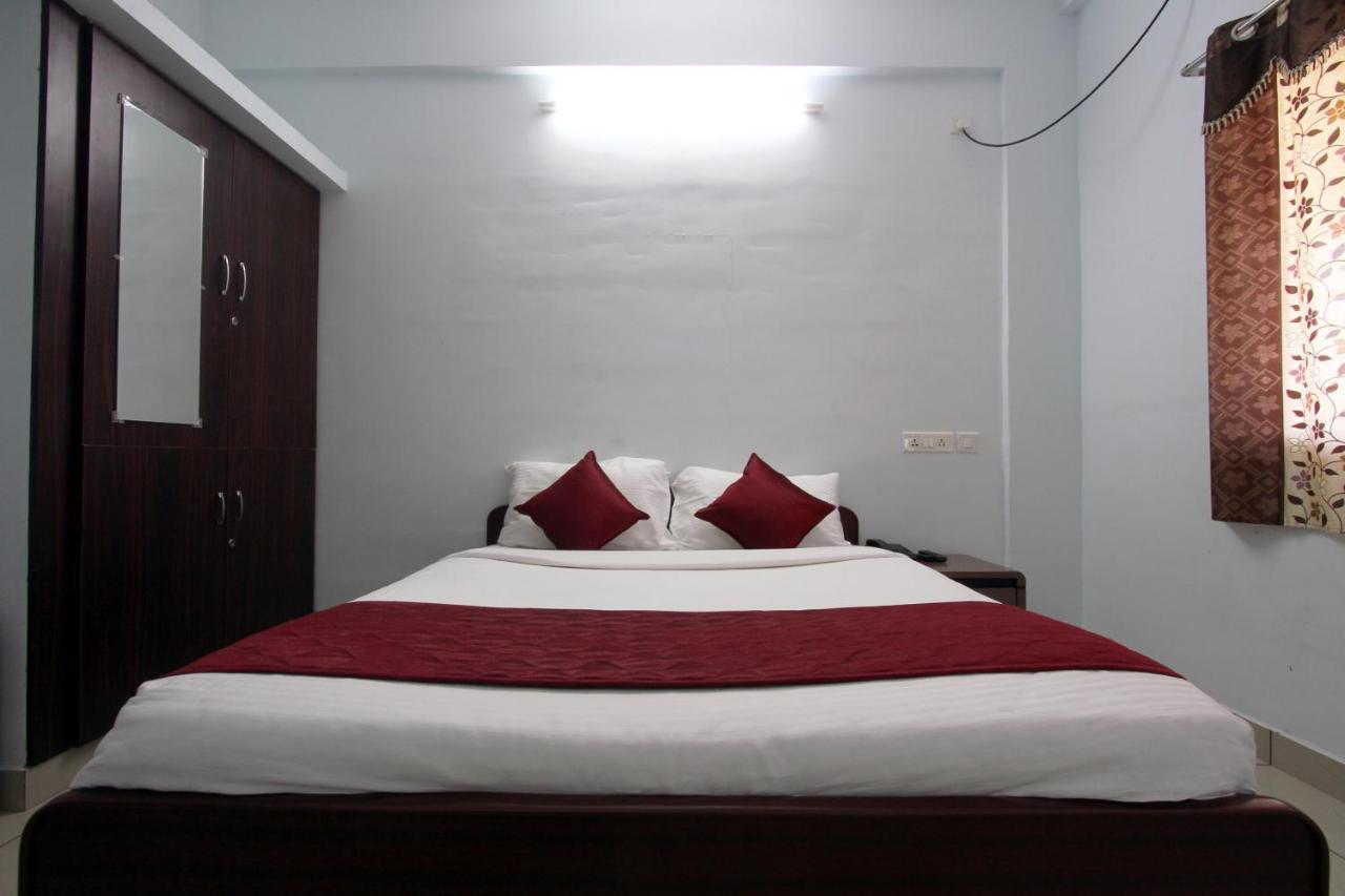 Lakshana Service Apartment - Big Temple Thanjavur Exteriör bild