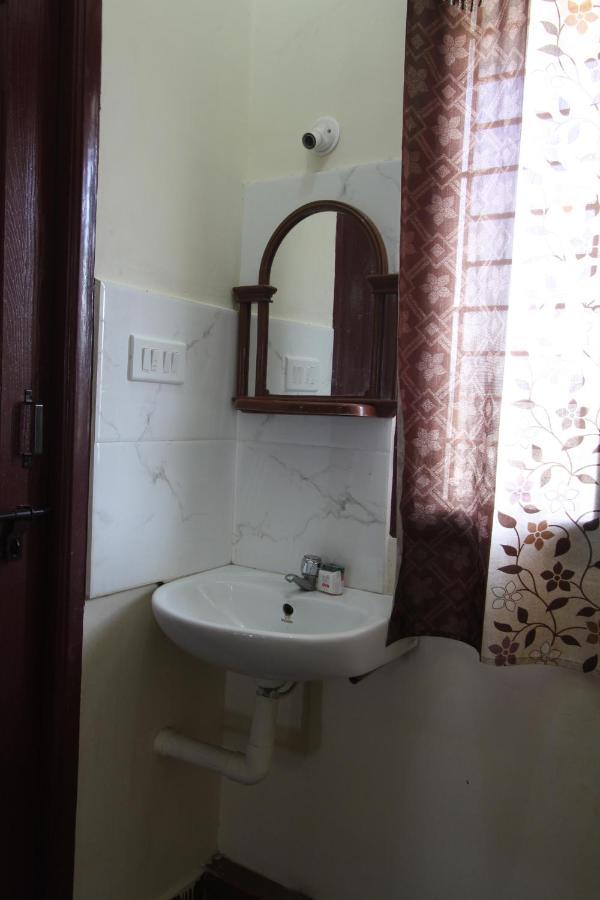 Lakshana Service Apartment - Big Temple Thanjavur Exteriör bild